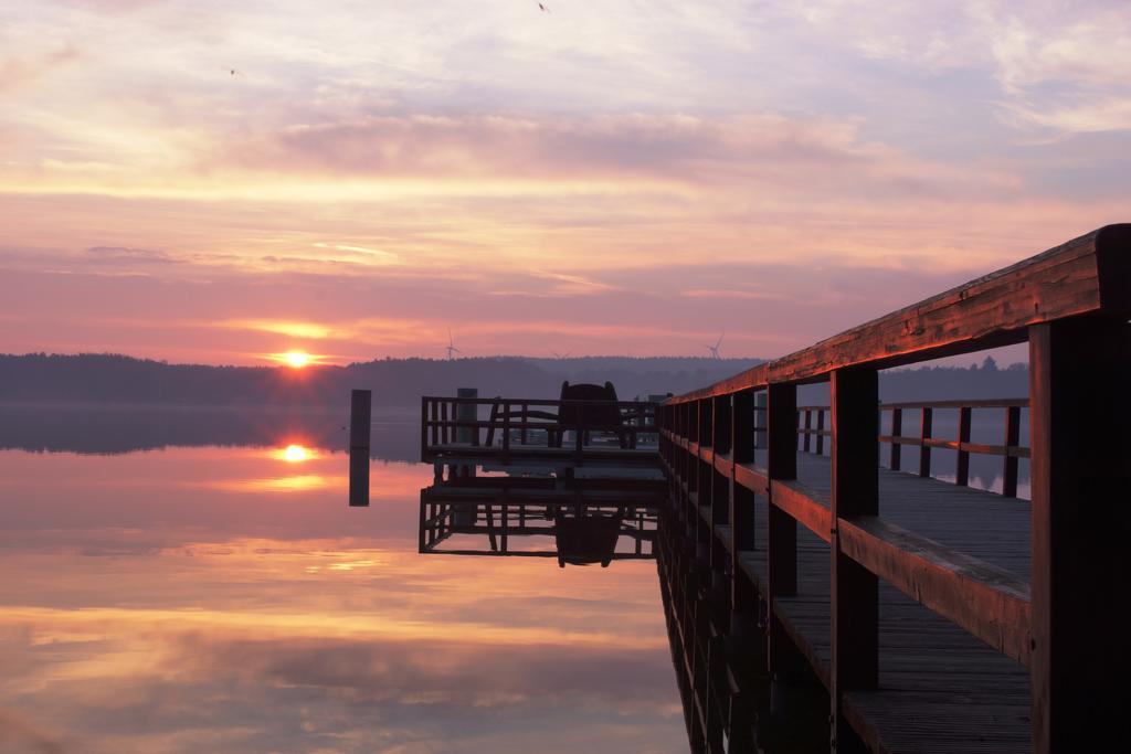 Marinapark Scharmuetzelsee Wendisch Rietz Esterno foto
